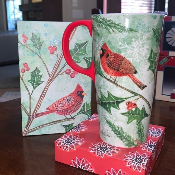 NEW Cypress Holiday Cardinal Ceramic Travel Coffee Cup in Gift Box 17 Oz - Picture 1 of 7